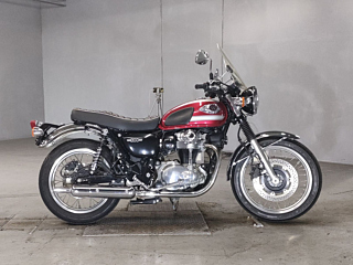 Kawasaki W800 2022