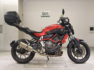 Yamaha MT-07 2015