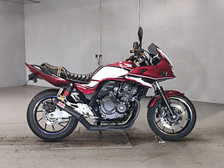 Honda CB400SFV-4 BOLDOR 2019