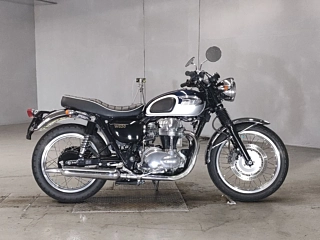 Kawasaki W650 2005