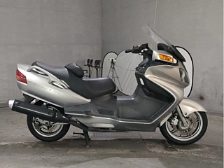 Suzuki SKYWAVE 650LX 2004