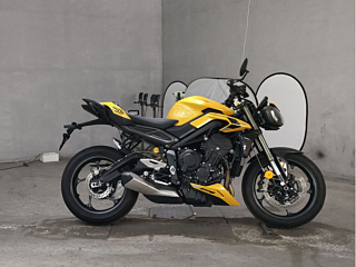 Triumph TRIUMPH STREET TRIPLE RS 2023