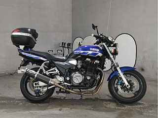 Yamaha XJR1300 2001