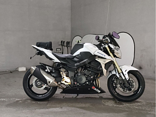 Suzuki GSR750 2013