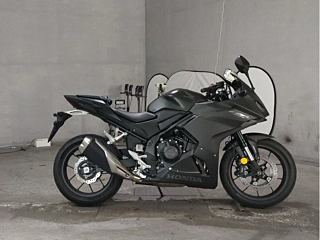 Honda CBR400R 2025