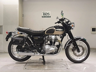 Kawasaki W650 2002