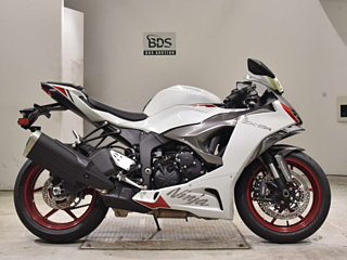 Kawasaki ZX-6RA 2025