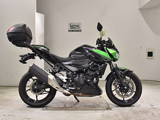 Kawasaki Z400-2 2022