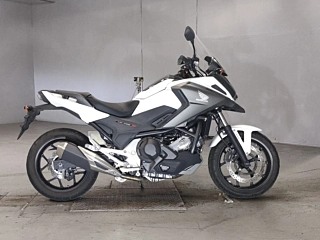 Honda NC750X DCT 2020
