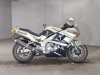 Kawasaki ZZR400 1998