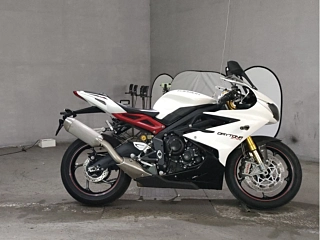 Triumph TRIUMPH DAYTONA675R 2015