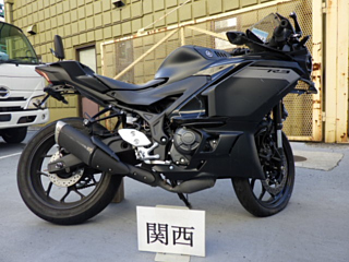 Yamaha YZF-R3 2025