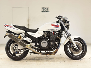 Yamaha XJR1300 2001