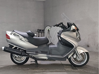 Suzuki SKYWAVE 650 2002