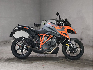 KTM KTM 1290 SUPER DUKE GT 2023