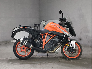 KTM KTM 1290 SUPER DUKE GT 2022
