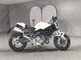 Ducati DUCATI MONSTAR 696 PLUS 2010