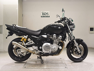Yamaha XJR1300-2 2010