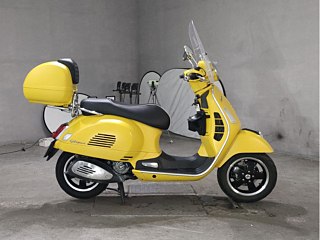 Vespa VESPA GTS SUPER TEC 300 2018