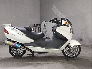 Suzuki SKYWAVE 650 2003