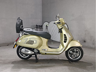 Vespa VESPA GTS SUPER TEC 300 2022