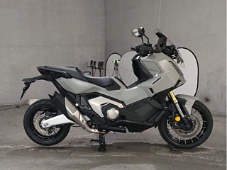 Honda X-ADV 2025