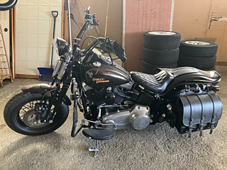 Harley-Davidson HARLEY FLSTSB 2008