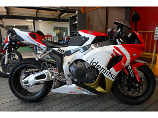 Honda CBR1000RR 2006