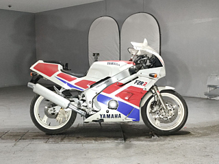 Yamaha FZR400R 1990