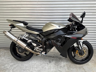 Yamaha YZF-R1 2004