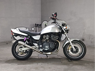Suzuki INAZUMA 400 2002