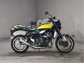 Kawasaki Z900RS 2023