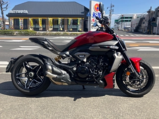 Ducati DUCATI X DIAVEL V4 2025