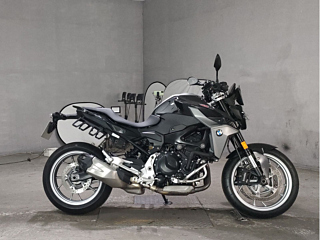 BMW BMW F900R 2022