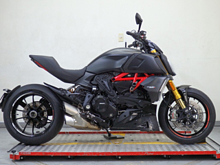 Ducati DUCATI DIAVEL 1260S 2023