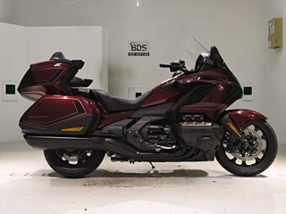 Honda GL1800 TOUR D 2025