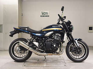 Kawasaki Z900RS 2023