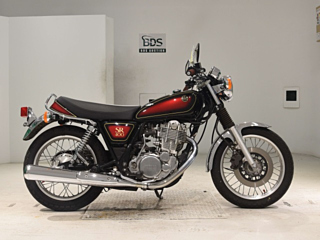 Yamaha SR400-4 2018