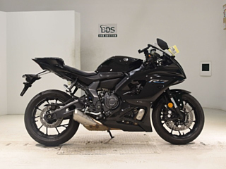 Yamaha YZF-R7 2022