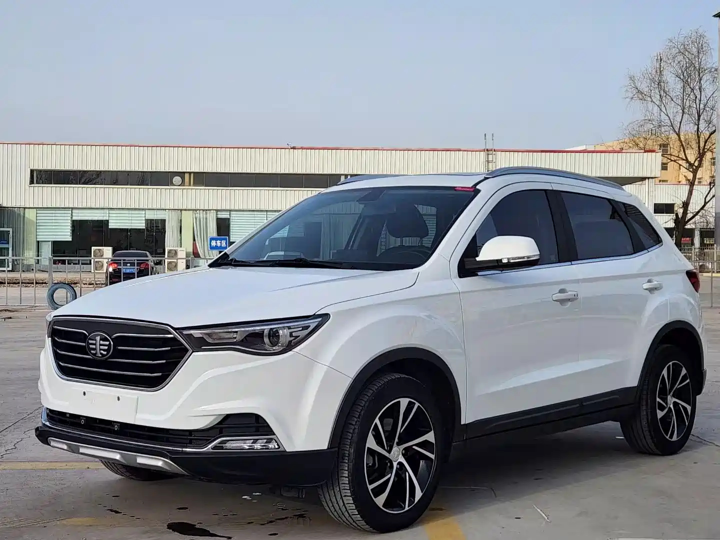 FAW BESTUNE X40 2019