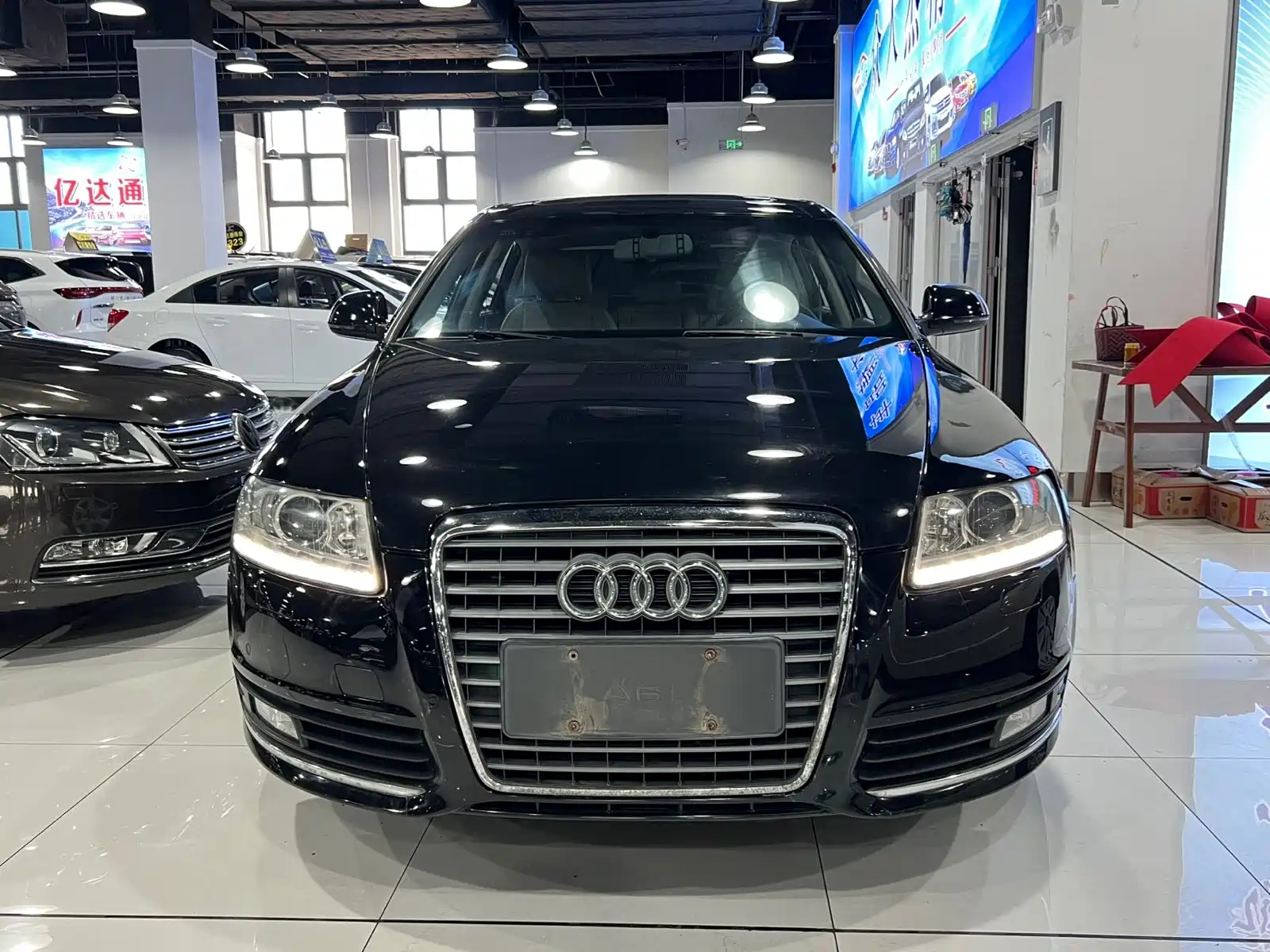 AUDI A6L 2012