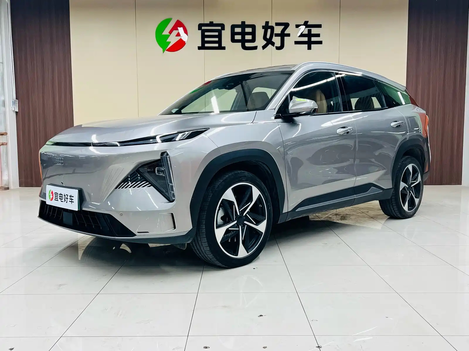 GEELY GALAXY GALAXY L7 2024