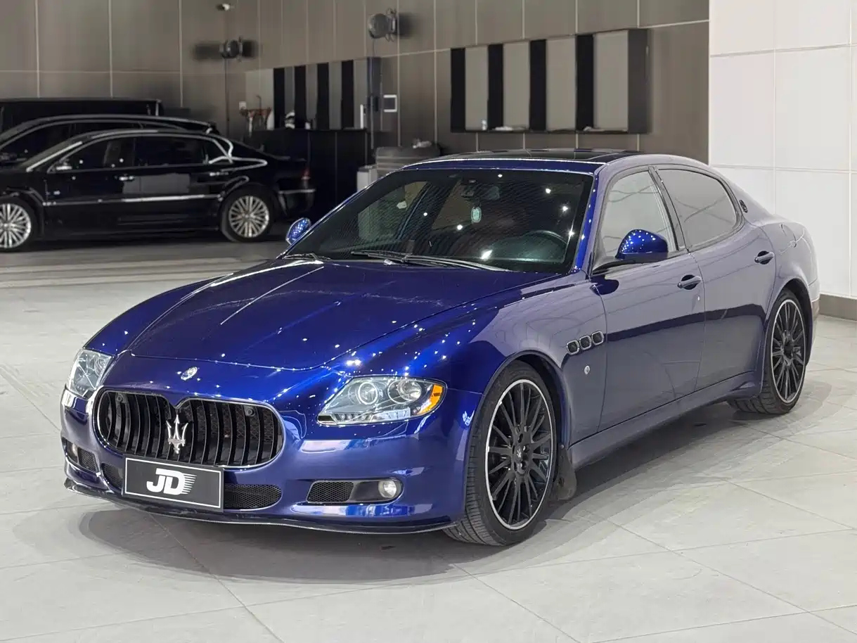 MASERATI QUATTROPORTE 2011