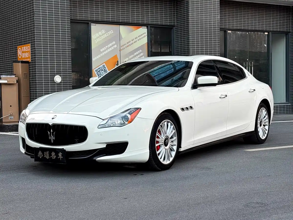 MASERATI QUATTROPORTE 2015