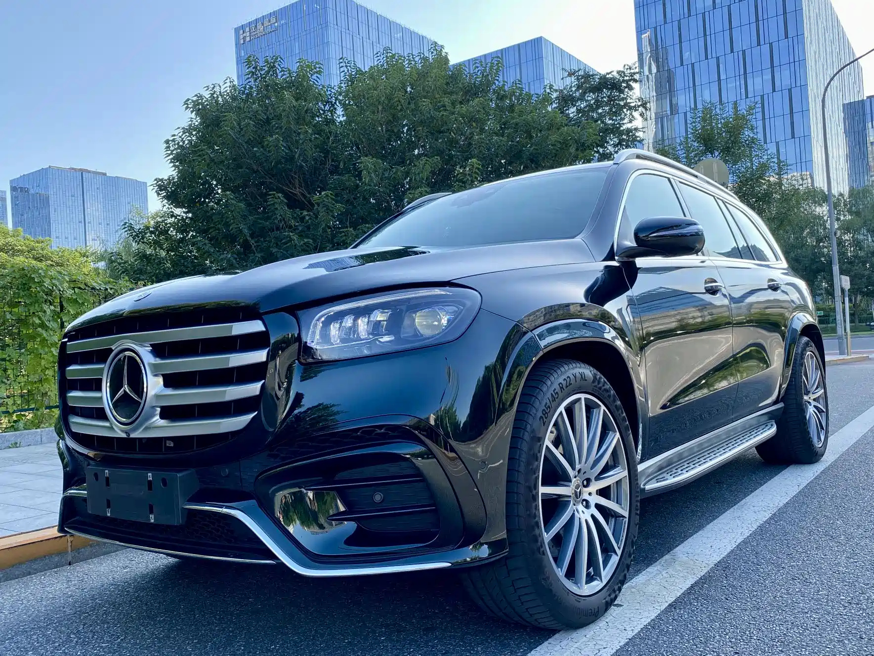 MERCEDES-BENZ GLS 2024