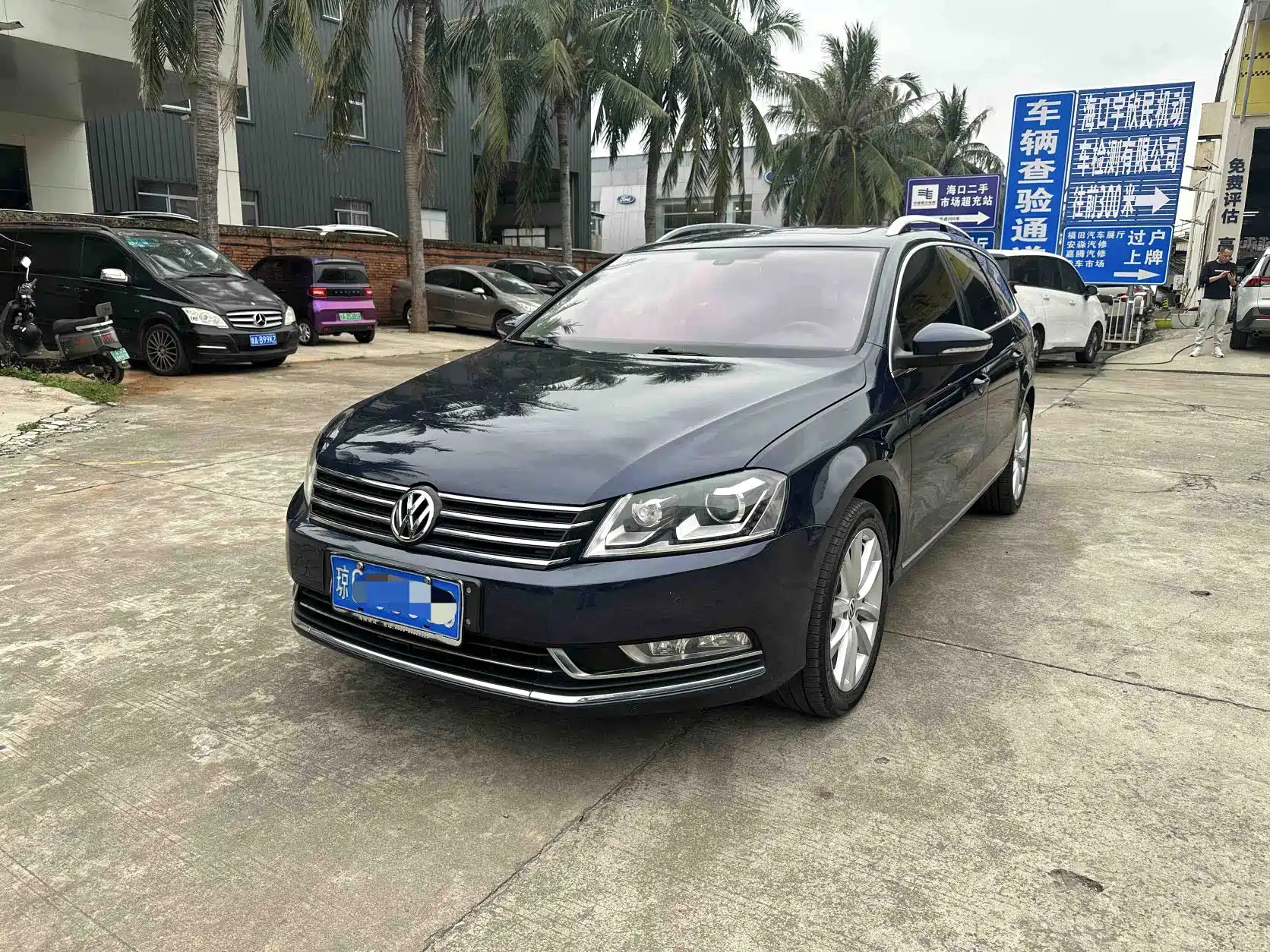 VOLKSWAGEN MAGOTAN IMPORT 2012