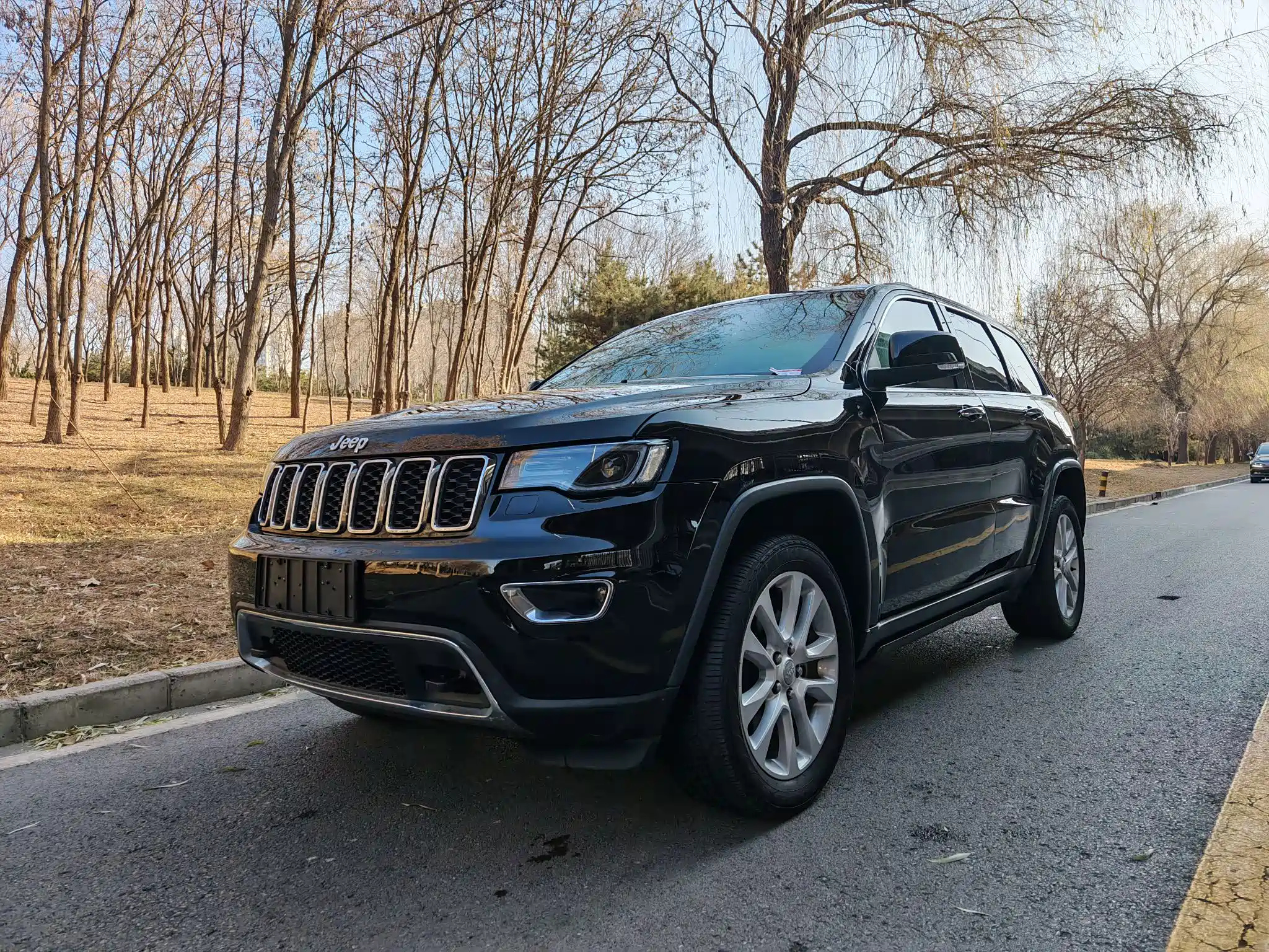 JEEP GRAND CHEROKEE 2019