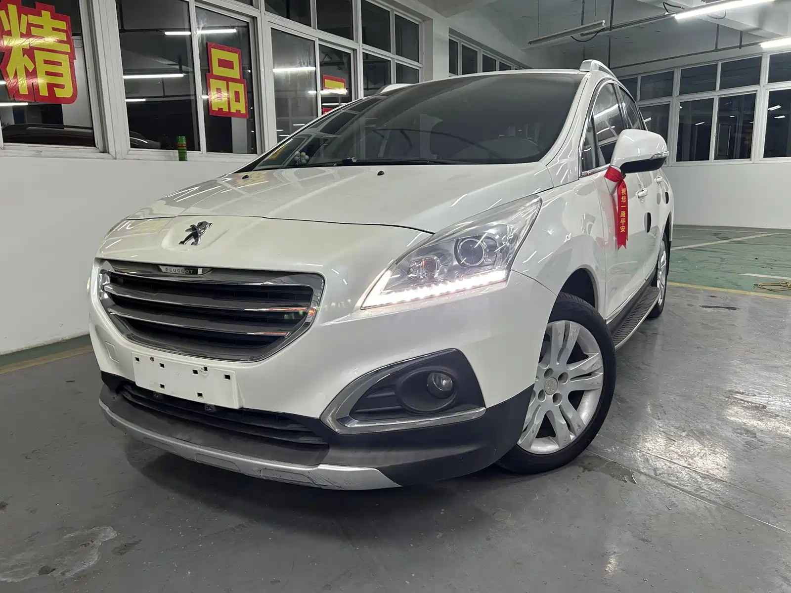 PEUGEOT 3008 2016