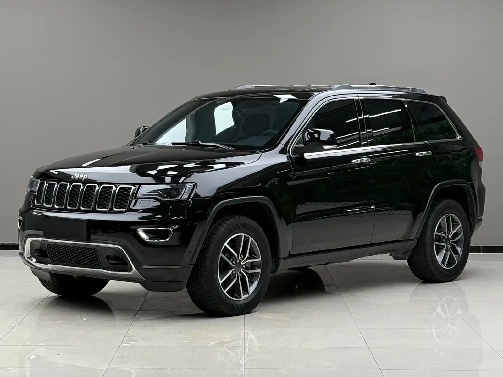 JEEP GRAND CHEROKEE 2020