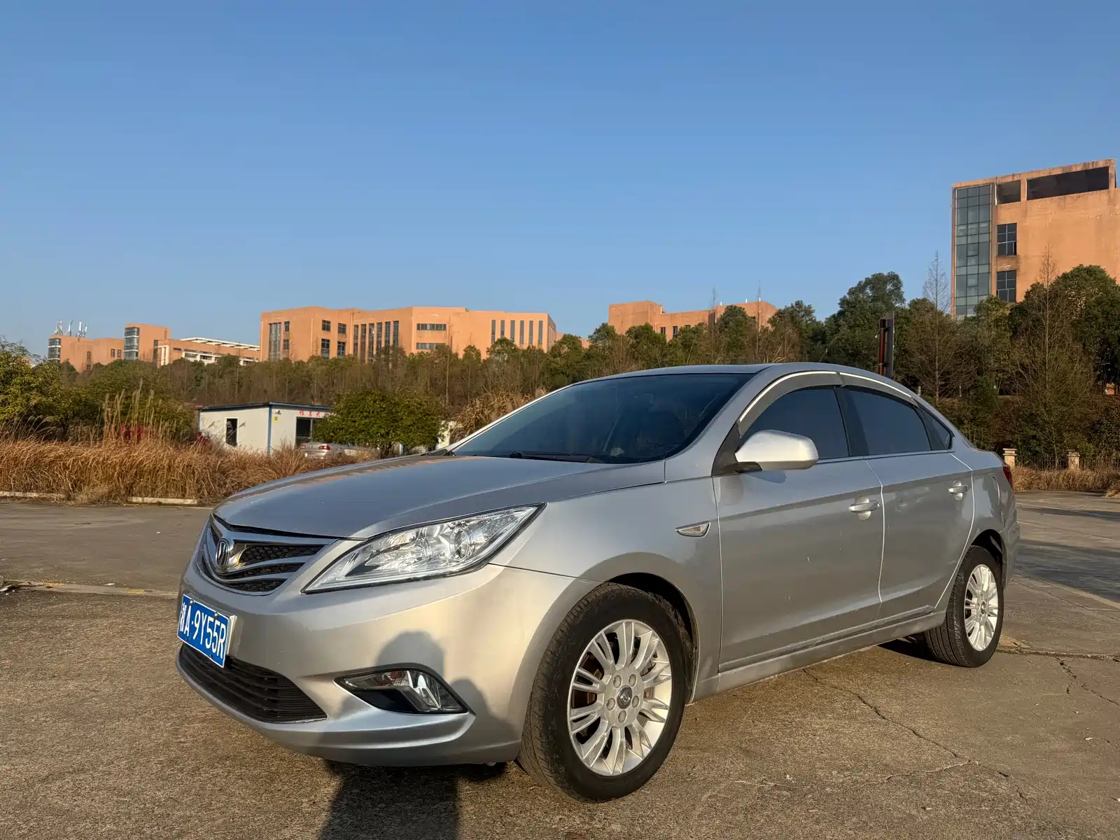 CHANGAN EADO 2013